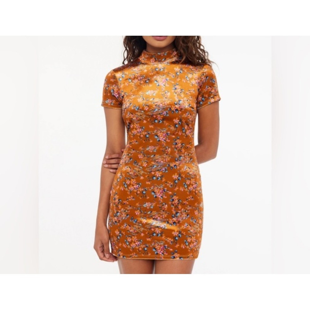 Savage X Fenty Velvet‎ Floral Cutout Back Mini Dress Orange Blue Pink Size L